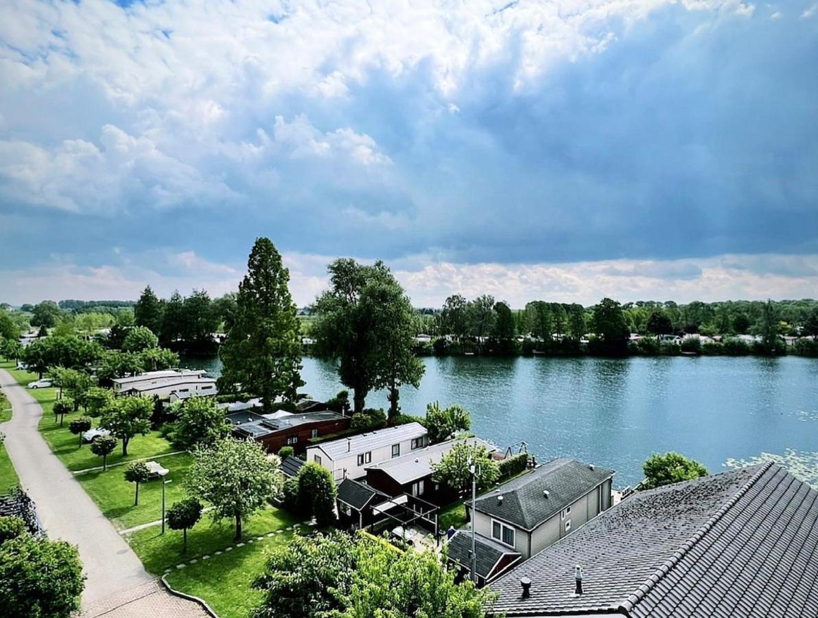 Recreatiepark De Markplas Opheusden Exteriér fotografie